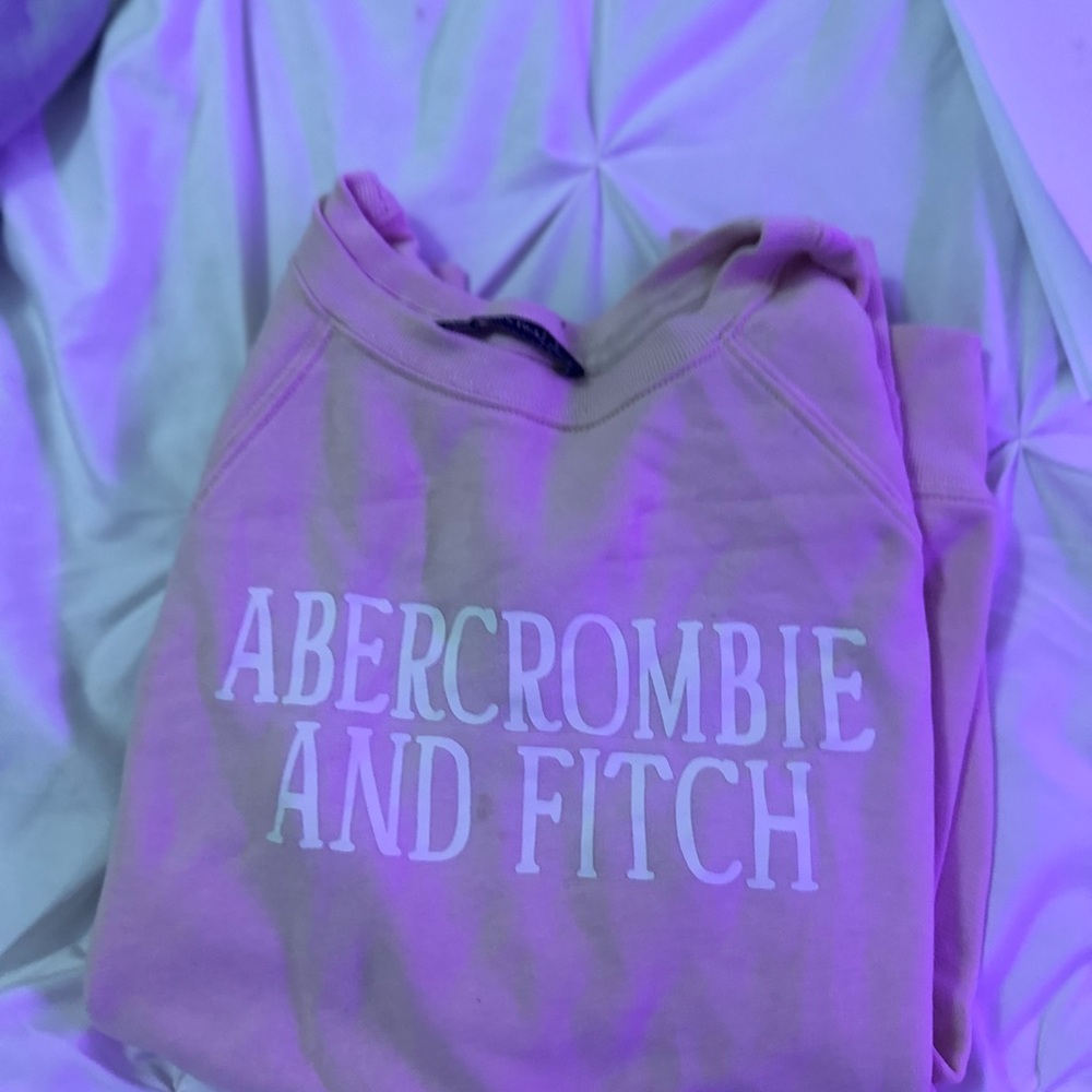 Abercrombie & Fitch Light Pink Pullover